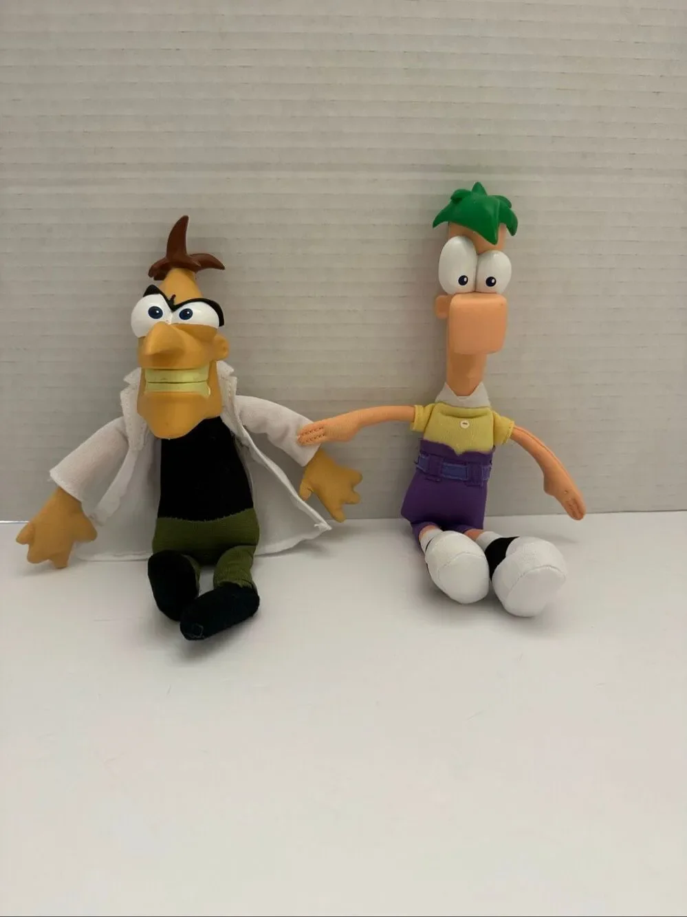Jakks Phineas & Ferb Gabble Heads Plush Dolls & Dr. Doofenshmirtz NO SOUND